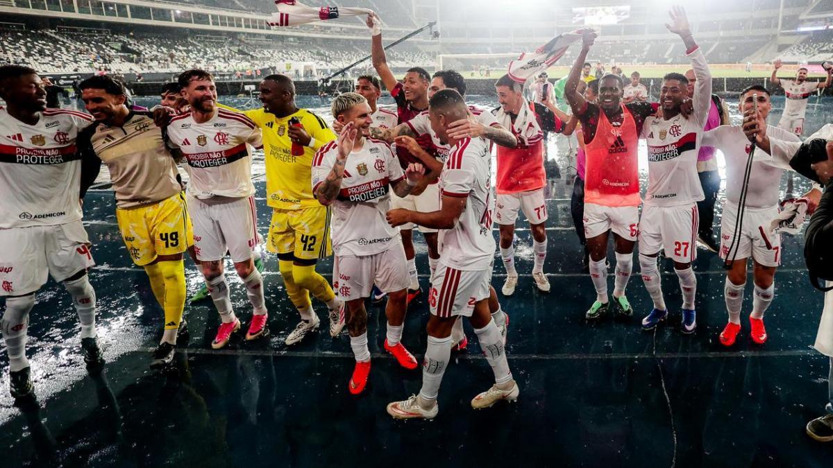 Flamengo vence Vasco e amplia liderança na disputa pelo título do Brasileirão